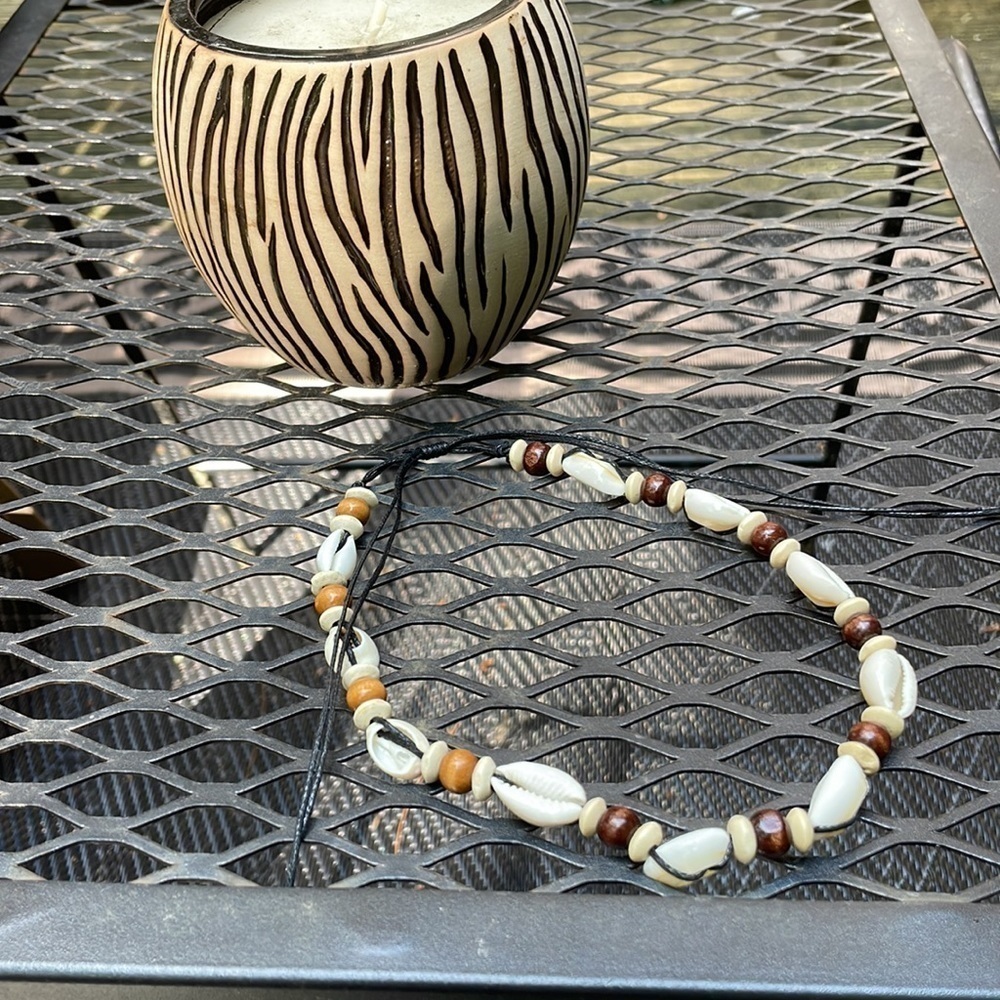 Boho Wooden Shell Beaded Necklace - Picture 10 of 14